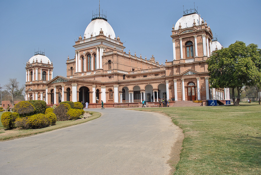 Noor Mahal Image 3